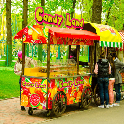 Оклейка пленкой тележки Candy Land